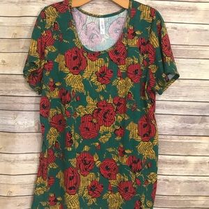 EUC- LuLaRoe Classic T